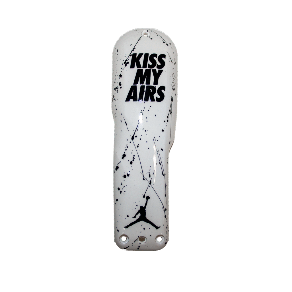 Carcasa Blanca Kiss Jordan B&W