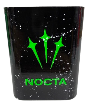Carcasa negra Nocta Verde Flúor